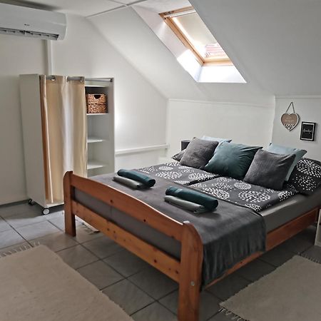 Apartman Rosé Eger Extérieur photo