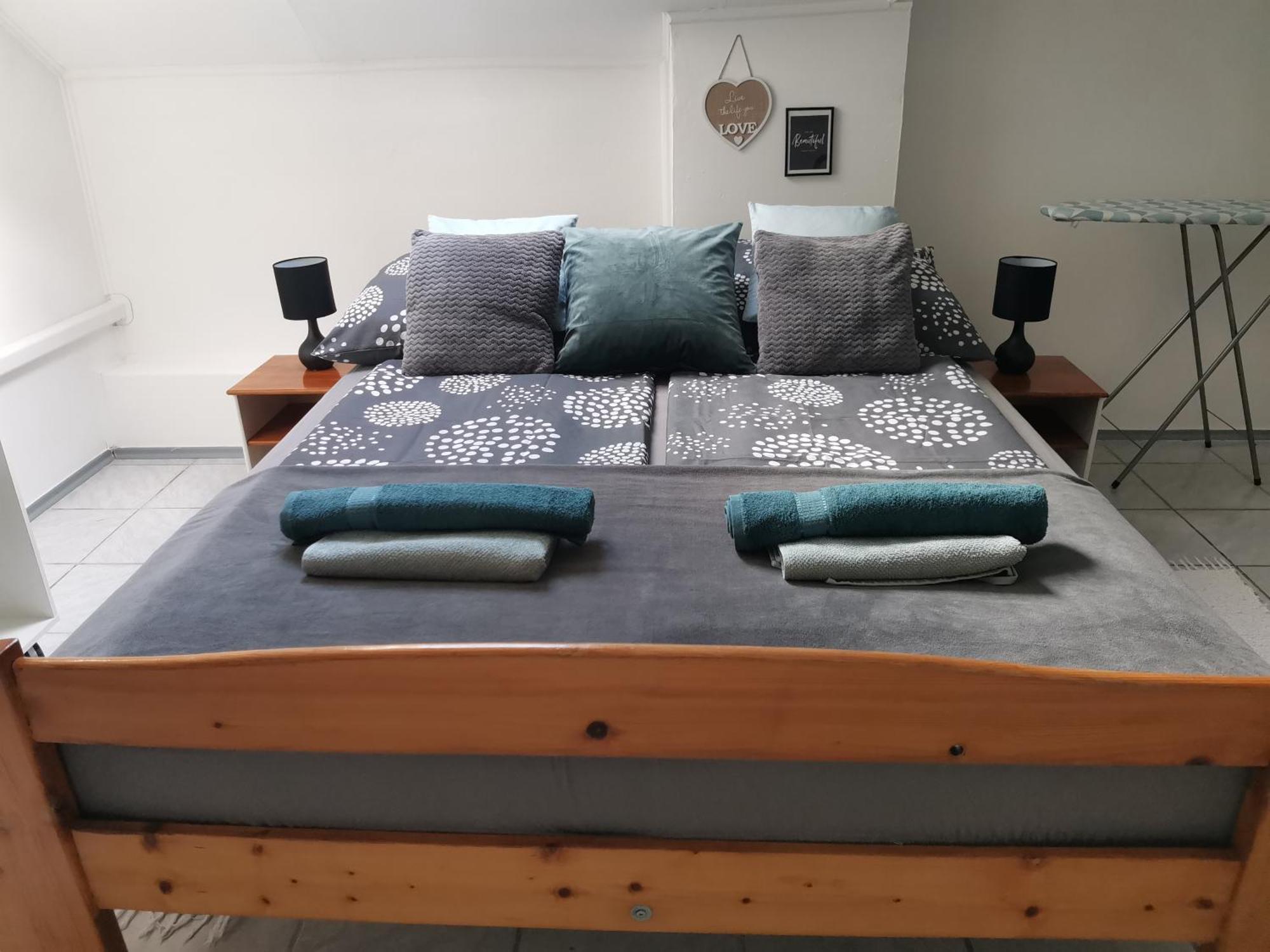 Apartman Rosé Eger Extérieur photo