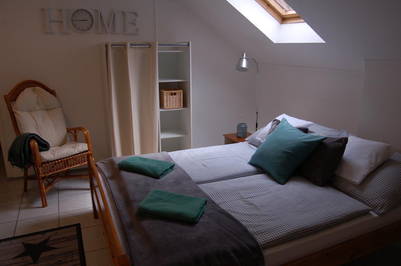 Apartman Rosé Eger Extérieur photo